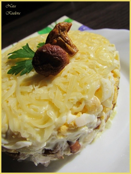 "Салат с курицей и лисичками" "Салат с курицей и лисичками"