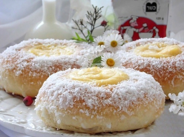 Отличный рецепт булочек с вкусным заварным кремом Отличный рецепт булочек с вкусным заварным кремом