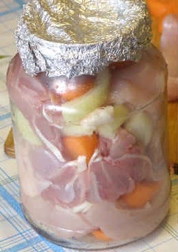 Аппетитная курица в банке в собственном соку Аппетитная курица в банке в собственном соку