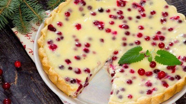 Пирог с клюквой и сметаной Пирог с клюквой и сметаной