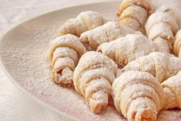 Рассыпчатые рогалики с джемом. Просто тают во рту Рассыпчатые рогалики с джемом. Просто тают во рту