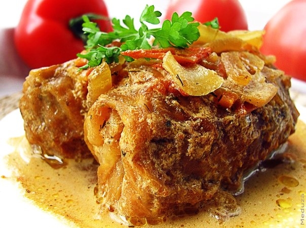 Голубцы с мясом, рисом и грибами Голубцы с мясом, рисом и грибами