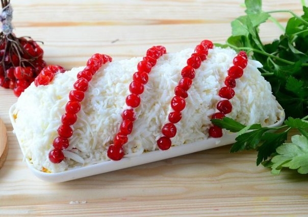 Салат из куриной грудинки Салат из куриной грудинки