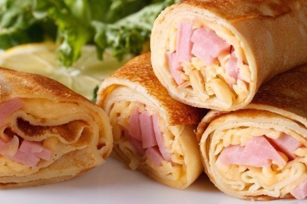 БЛИНЧИКИ С ВЕТЧИНОЙ И СЫРОМ БЛИНЧИКИ С ВЕТЧИНОЙ И СЫРОМ