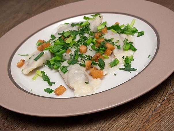 Вареники с гречкой и грибами Вареники с гречкой и грибами