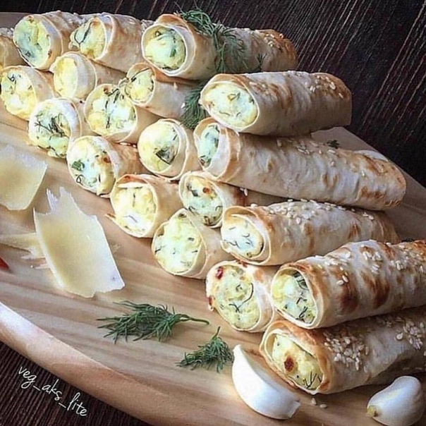 Трубочки из лаваша с картофельной начинкой