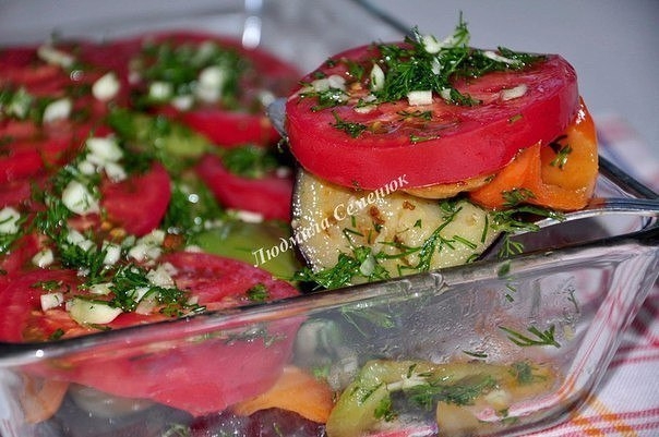 Быстрые маринованные овощи "По-кубански" Быстрые маринованные овощи "По-кубански"