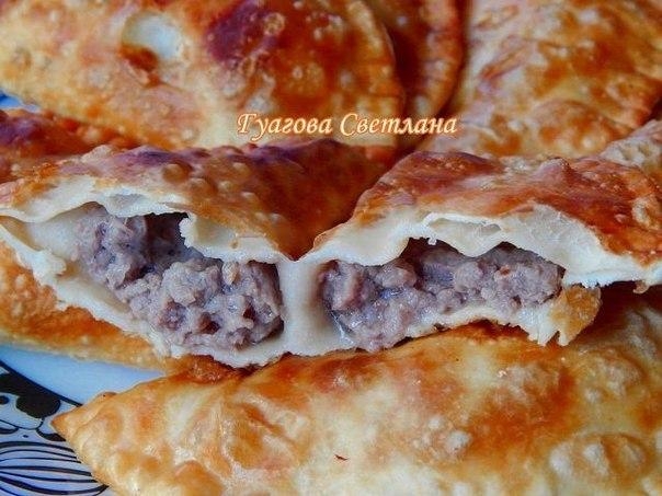 Чебуреки домашние на минералке