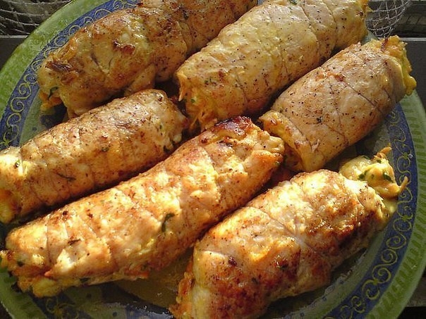 Куриные рулетики "Боярские" покорят ВСЕХ гостей своим нежным вкусом. Куриные рулетики "Боярские" покорят ВСЕХ гостей своим нежным вкусом.