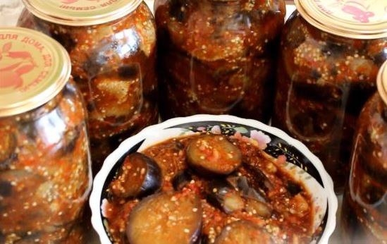 Салат "Ленивый огонёк" из баклажанов с помидорами (на зиму)
