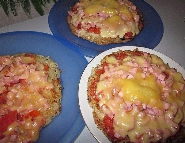 МОЛНИЕНОСНАЯ КАРТОФЕЛЬНАЯ ПИЦЦА НА СКОВОРОДКЕ!