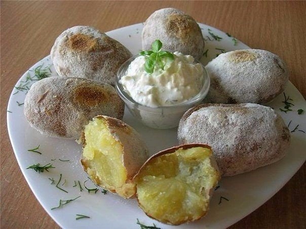 Картошечка получается такая, как испеченная на костре... Картошечка получается такая, как испеченная на костре...