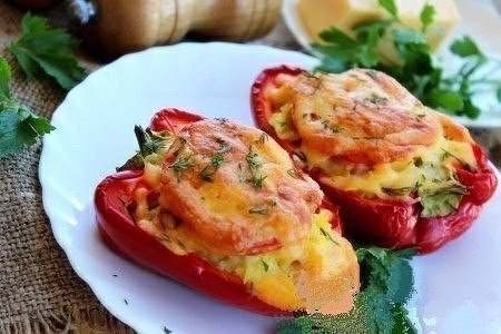 Фаршированный перец запечённый в духовке Фаршированный перец запечённый в духовке