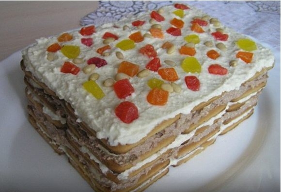 Торт из печенья с творожным кремом
