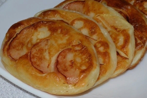 Оладушки с яблоком! Оладушки с яблоком!