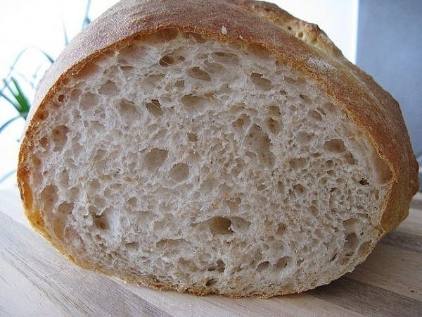 Вот этот хлеб я делаю постоянно (через1-2 дня), очень вкусный получается, мякушка не крошится, и хло Вот этот хлеб я делаю постоянно (через1-2 дня), очень вкусный получается, мякушка не крошится, и хло