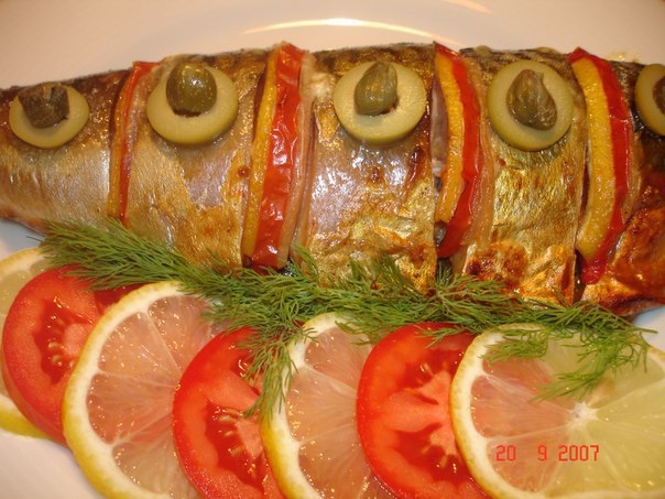 ВКУСНАЯ СКУМБРИЯ В ФОЛЬГЕ ВКУСНАЯ СКУМБРИЯ В ФОЛЬГЕ