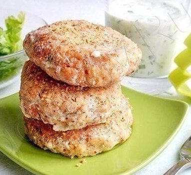 Котлетки с куриным филе и творогом: белковые бомбы! Котлетки с куриным филе и творогом: белковые бомбы!