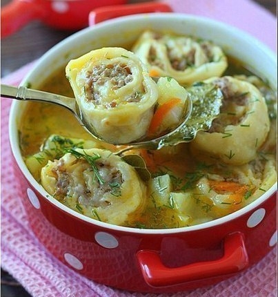 Картофельный суп с ленивыми пельменями