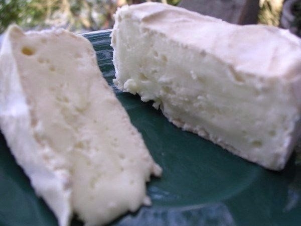 Банановый десерт с кефиром.