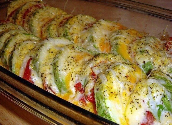 Закуска "Кабачки под сырной шубкой в сметане" Закуска "Кабачки под сырной шубкой в сметане"