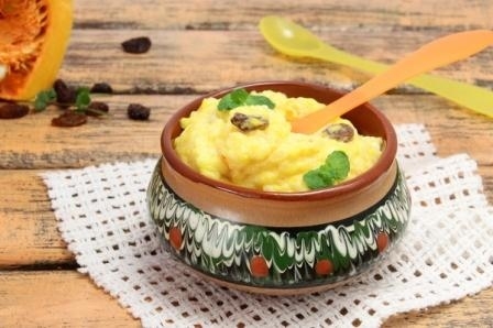Тыквенная каша с изюмом и яблоками Тыквенная каша с изюмом и яблоками