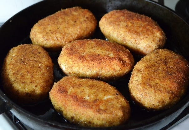 Котлеты с сыром "Рокки" Котлеты с сыром "Рокки"