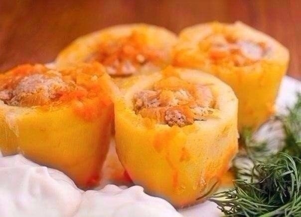 Простая и вкусная фаршированная картошечка Простая и вкусная фаршированная картошечка