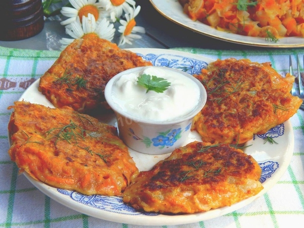 ОЛАДЬИ С ЛУКОМ И МОРКОВЬЮ ОЛАДЬИ С ЛУКОМ И МОРКОВЬЮ