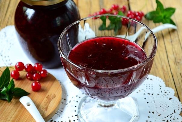 Джем из красной смородины на зиму (быстрый) Джем из красной смородины на зиму (быстрый)