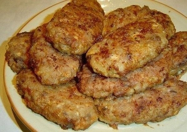 Очень вкусные грибные котлеты Очень вкусные грибные котлеты