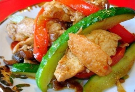 Огурцы с мясом по-корейски
