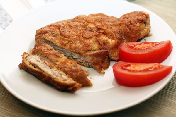 Сочно и вкусно! Свиная корейка в соевом кляре Сочно и вкусно! Свиная корейка в соевом кляре
