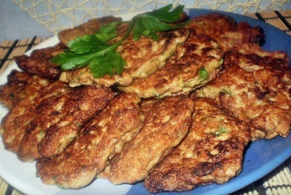 Вкуснейшие оладьи из печени Вкуснейшие оладьи из печени
