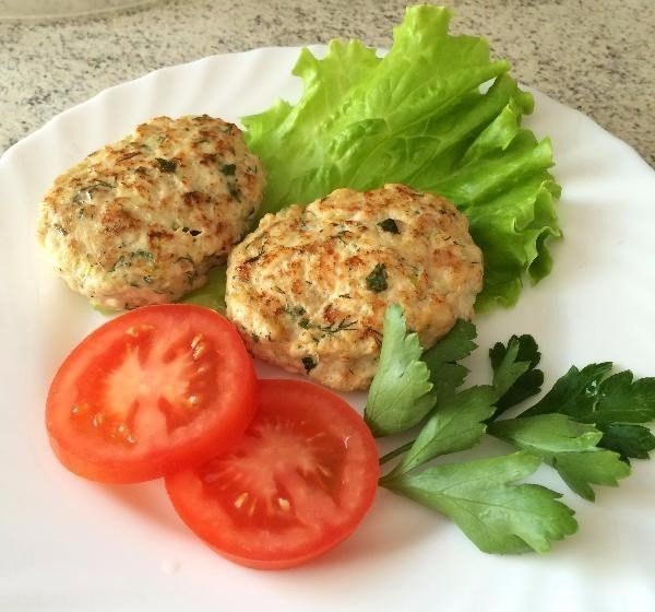 Куриные котлеты с кабачком и творогом! Куриные котлеты с кабачком и творогом!