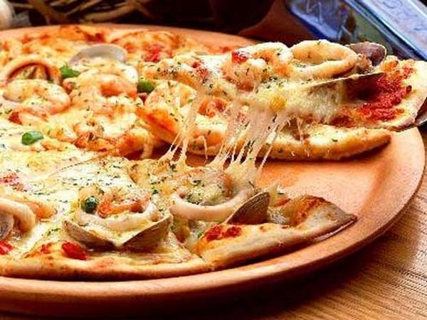 Быстрая пицца в микроволновке Быстрая пицца в микроволновке