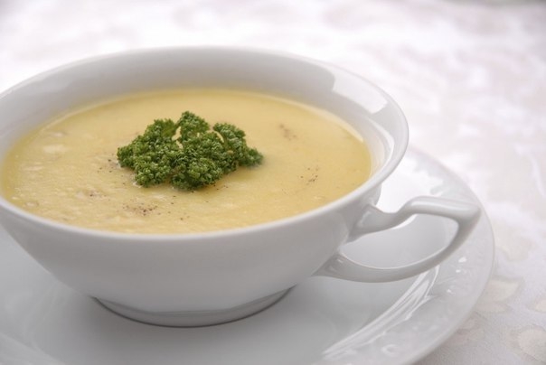 Топ-10 вкусных и не калорийных супов Топ-10 вкусных и не калорийных супов