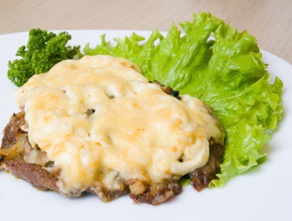 ТОП-3 рецепта мяса по-французски ТОП-3 рецепта мяса по-французски