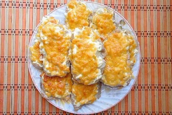 Диетическое "мясо по-французски" из куриного филе