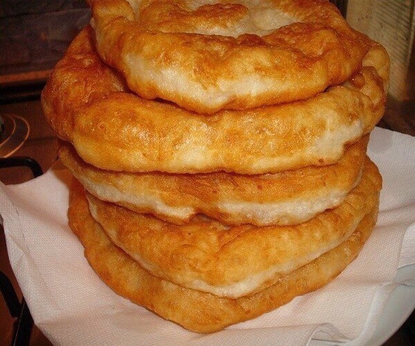 Лепешки на кефире с начинкой Лепешки на кефире с начинкой