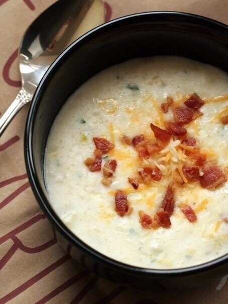 1. Вкусный суп с копченостями и кукурузой