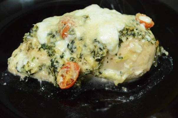 Куриное филе с ароматной начинкой Куриное филе с ароматной начинкой
