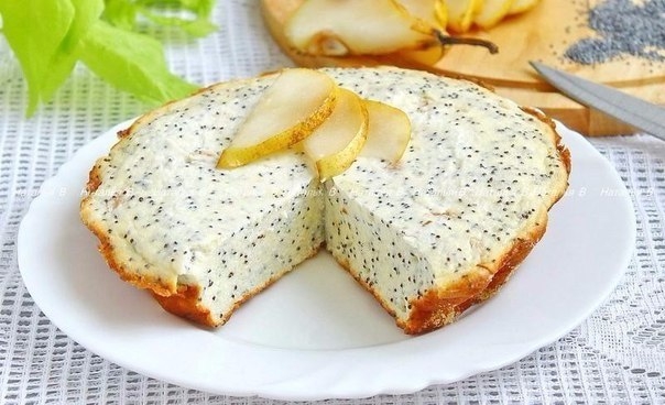 Вкуснейшая творожная запеканка с яблоком и маком