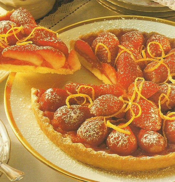 Лёгкий клубничный торт Лёгкий клубничный торт