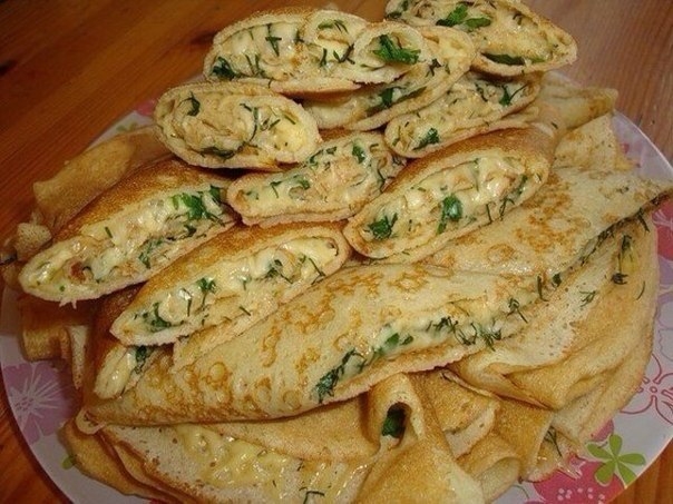 БЛИННЫЕ КОНВЕРТЫ С СЫРОМ И ЗЕЛЕНЬЮ. БЛИННЫЕ КОНВЕРТЫ С СЫРОМ И ЗЕЛЕНЬЮ.