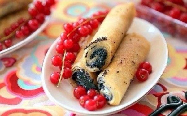 Блинчики без муки с маковой начинкой