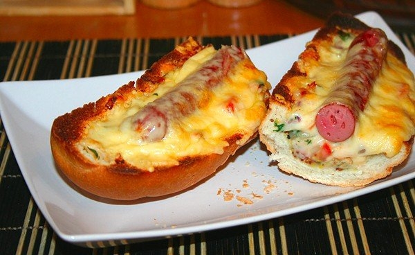 Хот-дог «Каноэ» Хот-дог «Каноэ»