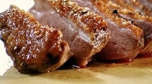 Как правильно приготовить утку? Это вкусная и здоровая пища. Не стоит бояться готовить эту птицу. Пр Как правильно приготовить утку? Это вкусная и здоровая пища. Не стоит бояться готовить эту птицу. Пр