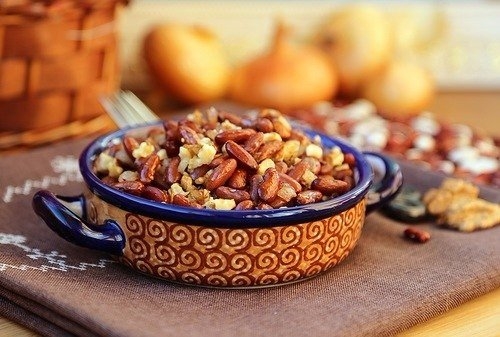ПОСТНЫЙ САЛАТ ИЗ ФАСОЛИ С ОРЕХАМИ ПО-АРМЯНСКИ