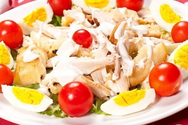 САЛАТЫ ИЗ КУРИЦЫ: ТОП-6 РЕЦЕПТОВ САЛАТЫ ИЗ КУРИЦЫ: ТОП-6 РЕЦЕПТОВ